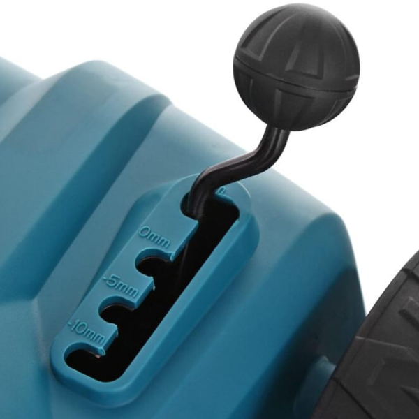 Электрический скарификатор MAKITA UV 3600 в Челябинске