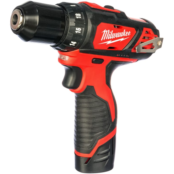 Аккумуляторная безударная дрель-шуруповерт Milwaukee M12 BDD-202С