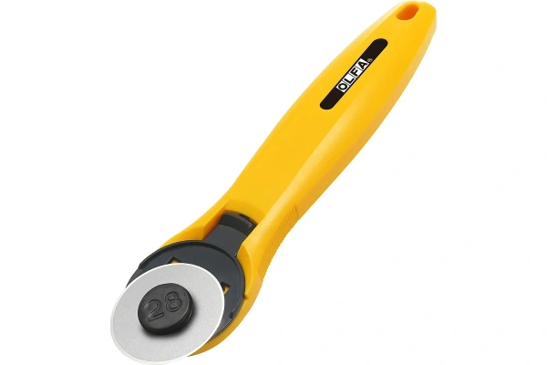 Нож OLFA с круговым лезвием 28мм  OL-RTY-1/C в Челябинске 