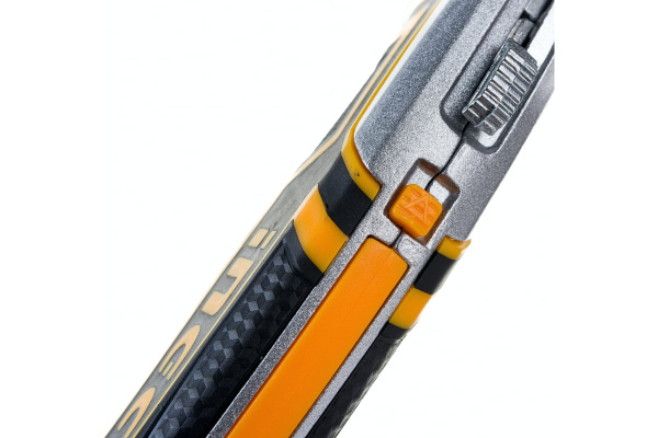 Нож универсальный INGCO INDUSTRIAL HUK6118  в Екатеринбурге 