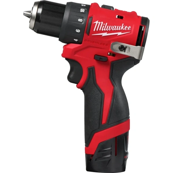 Аккумуляторная  дрель-шуруповерт Milwaukee M12 BLDDRC-202C 4933499686