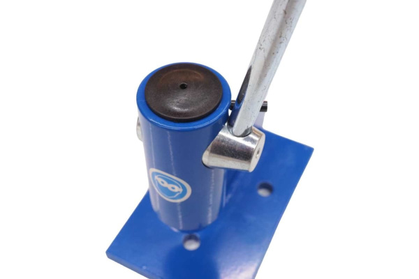 Станок расклепочный TUSCAR 1060240001-3 в Челябинске