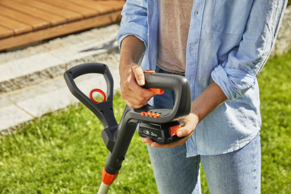 Аккумуляторный триммер Gardena ComfortCut 23/18V P4A 14701-20.000.00 в Екатеринбурге