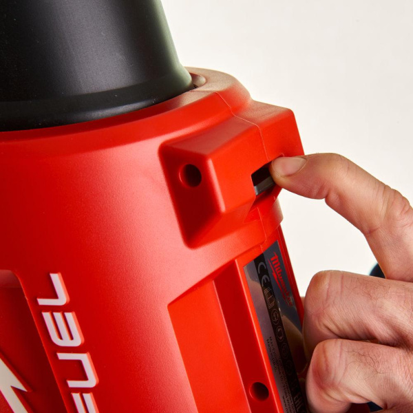 Аккумуляторный воздуходув "Milwaukee" M18 CBL-0 FUEL 4933451794