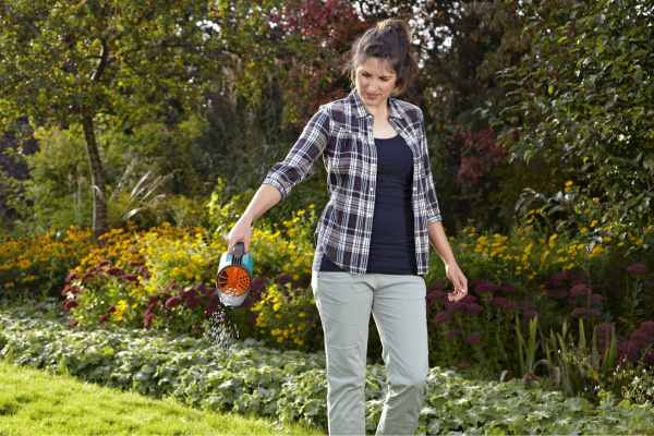 Разбрасыватель-сеялка ручная GARDENA  03255-20.000.00 в Челябинске 