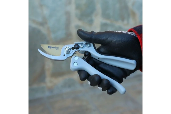 Секатор садовый KAMIKAZE  KM1-M Force Yunqu 13803 в Челябинске 