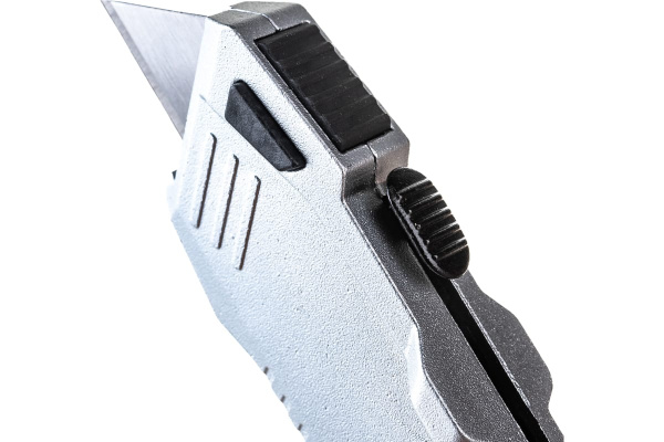 Нож DeWALT складной с выдвижным лезвием 160мм DWHT10261-0 в Екатеринбурге 