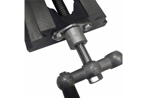 Тиски крестовые BELMASH CV75 RA095A в Челябинске