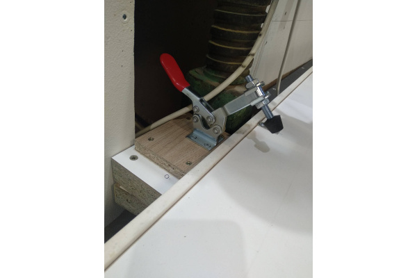 Механический зажим с горизонтальной ручкой Woodwork GH-225-D в Челябинске