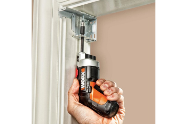 Аккумуляторная отвертка WORX WX252 4V XTD + ЗУ+ Набор 10 бит  в Челябинске